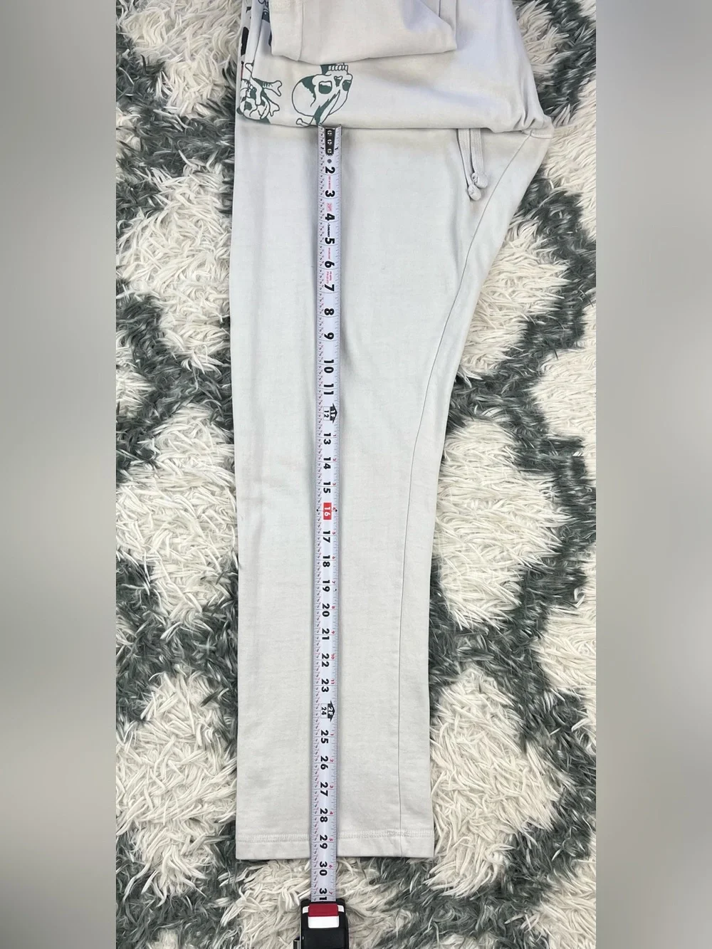 Ed Hardy Men's Ivory Flame Skull Fleece Sweatpants Size Large